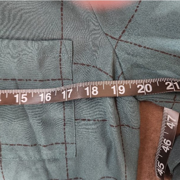 Green , Fortune and Ivy blouse - Picture 5 of 13